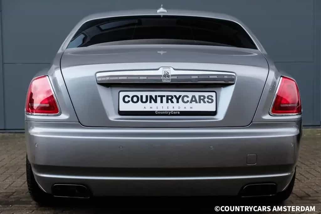 Rolls-Royce Ghost 6.6 V12 05/2010-photo-2
