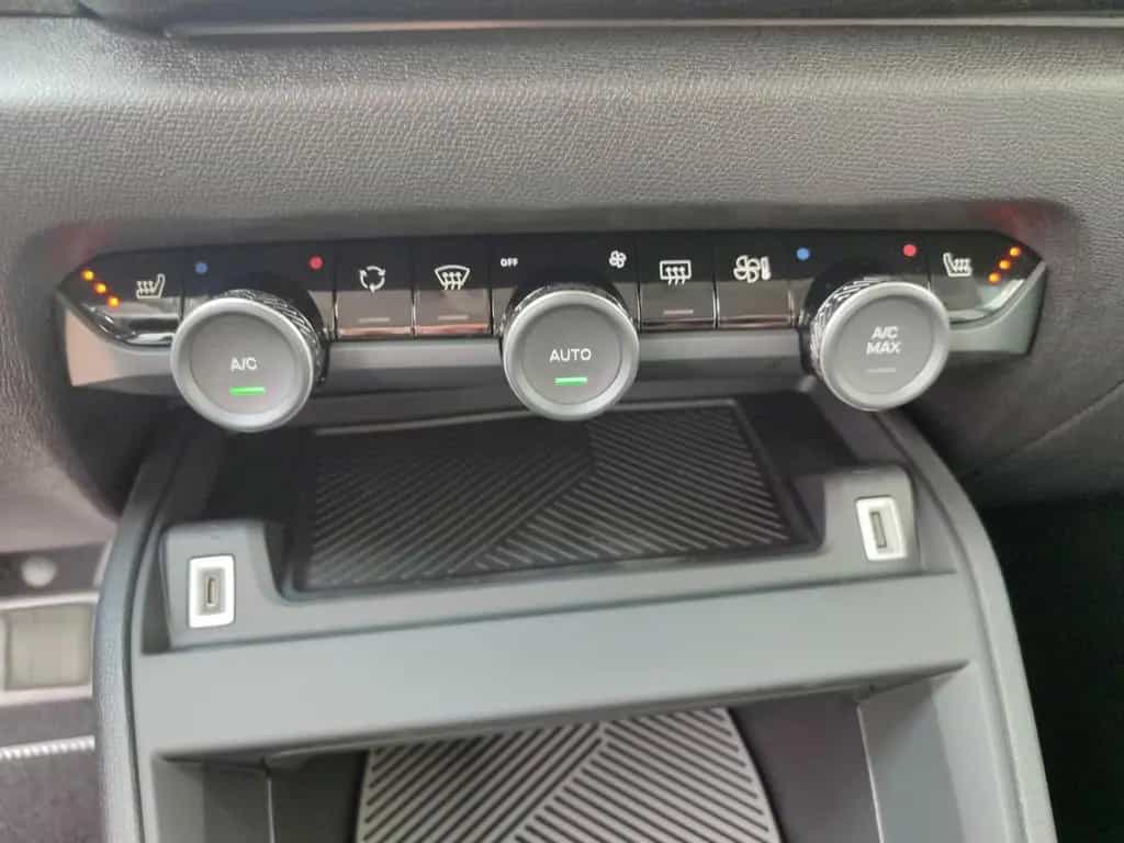 Citroën C4 MAX +VOLLAUSSTATTUNG+ +C4 Dëal+ 05/2026-photo-17