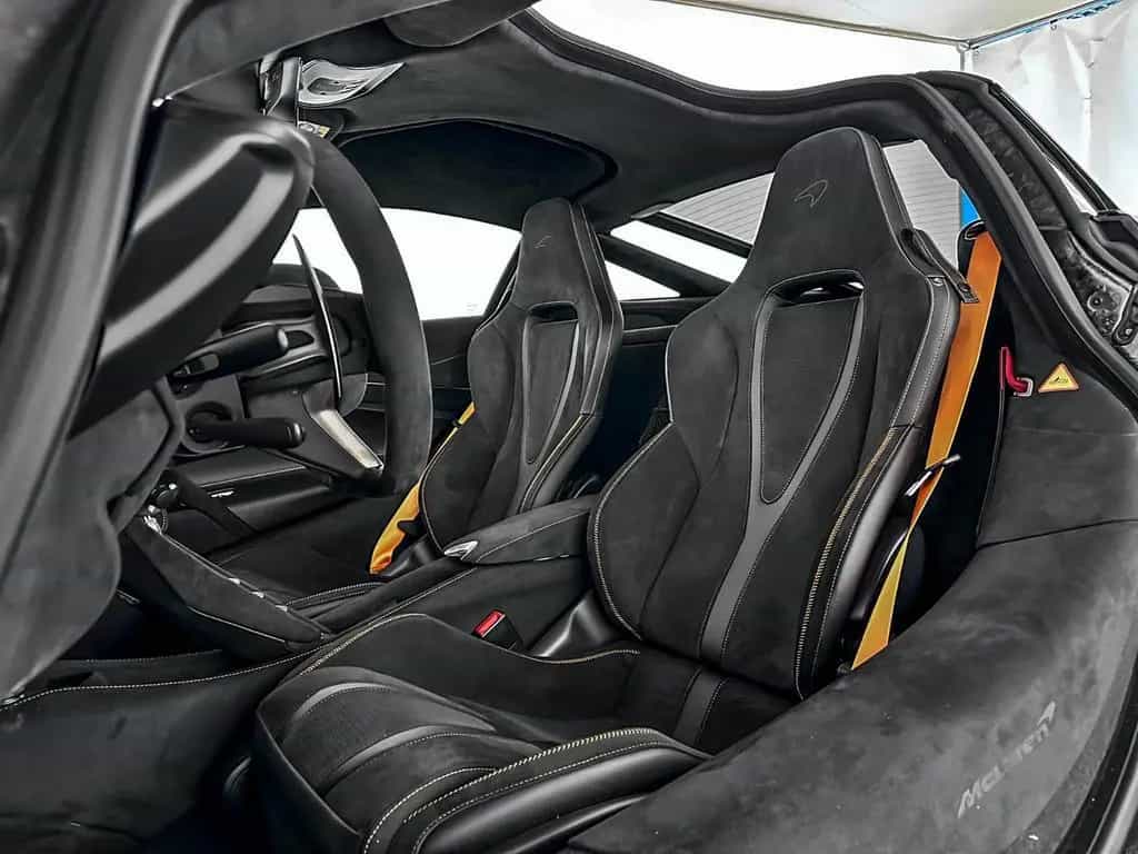 McLaren 750S 4.0 Coupé MY27 - McLaren Milano 05/2026-photo-7