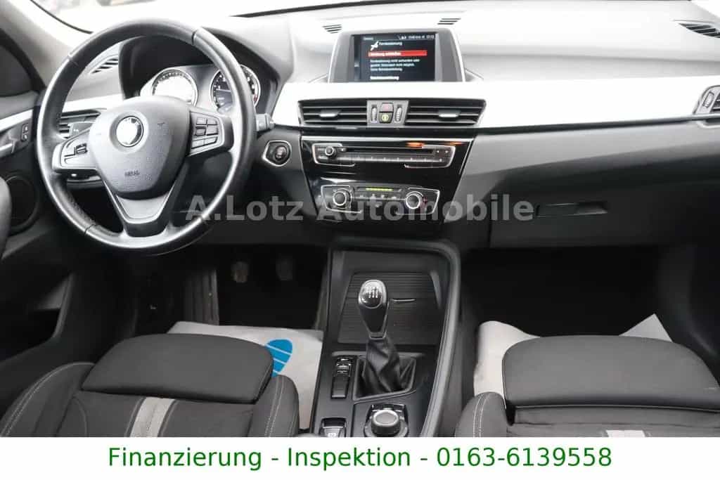 BMW X1 sDrive 18 i 09/2018-photo-10