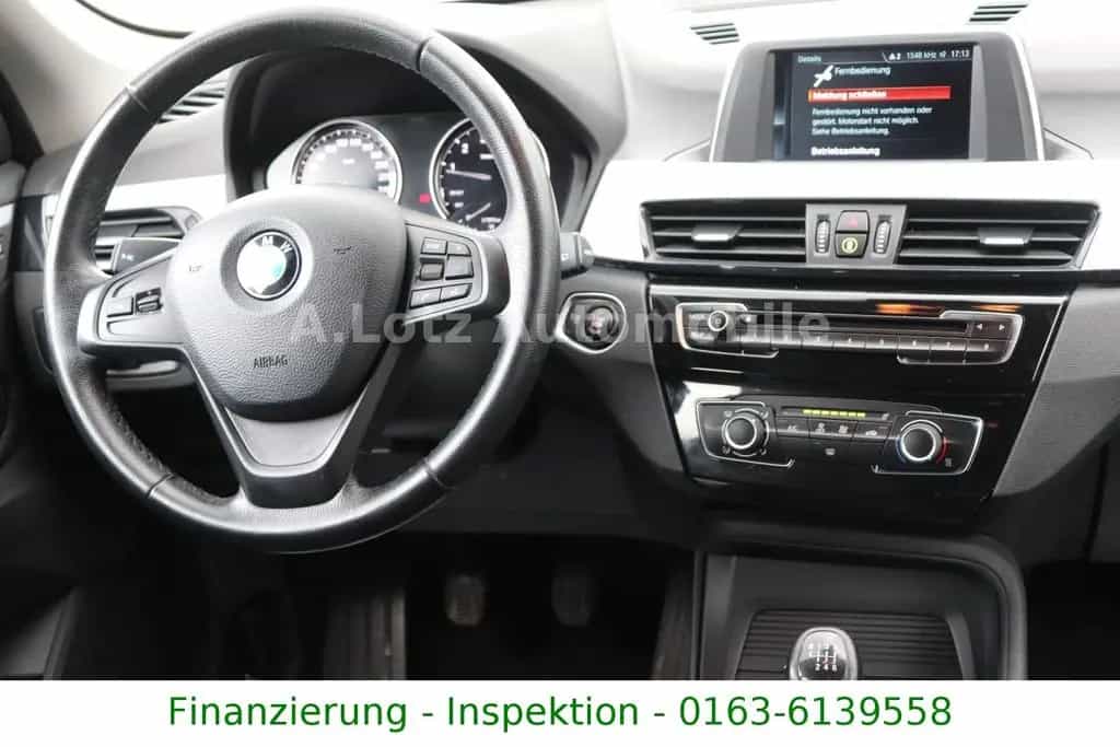 BMW X1 sDrive 18 i 09/2018-photo-11
