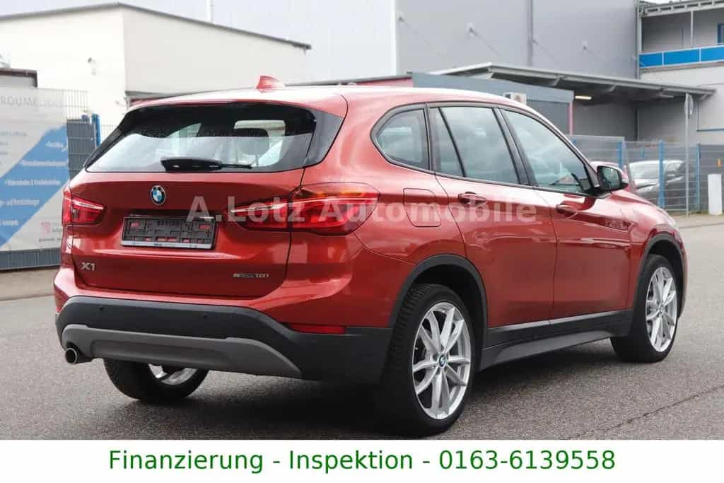 BMW X1 sDrive 18 i 09/2018-photo-5