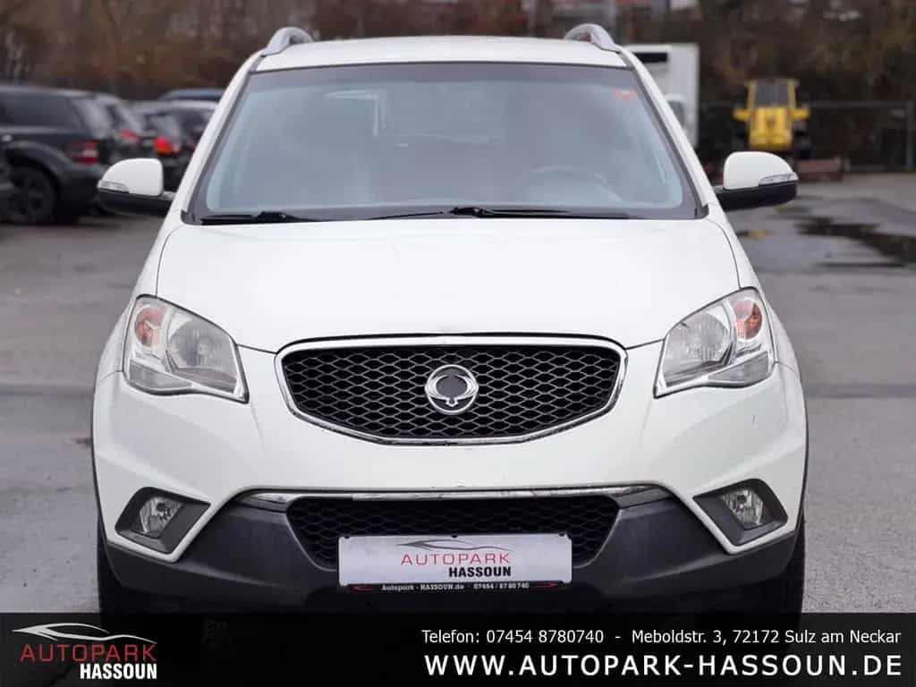 Ssangyong Korando Crystal 4x2 Tempo FSE PDC Klimaut. 05/2011-photo-1