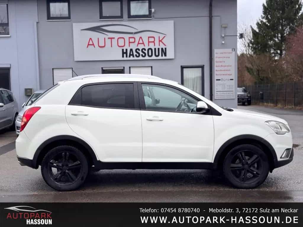 Ssangyong Korando Crystal 4x2 Tempo FSE PDC Klimaut. 05/2011-photo-3