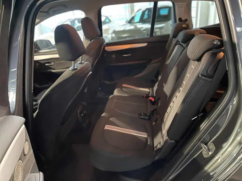 BMW 220 i Gran Tourer Advantage/PDC/LED/7_SITZER 07/2019-photo-21