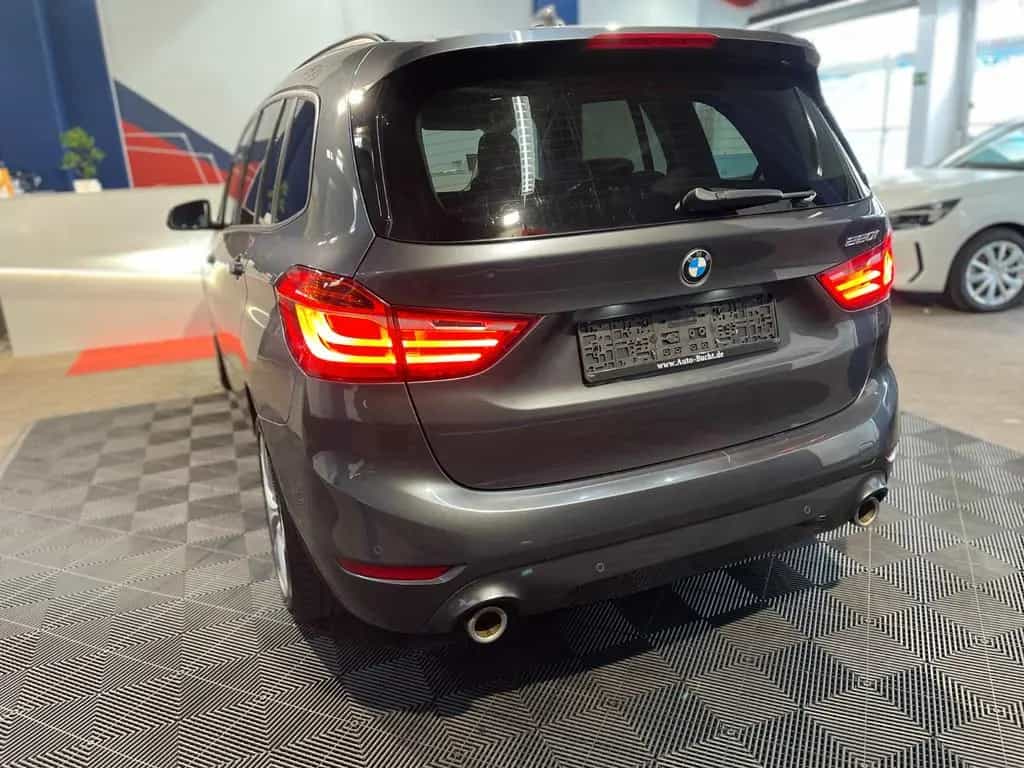 BMW 220 i Gran Tourer Advantage/PDC/LED/7_SITZER 07/2019-photo-9