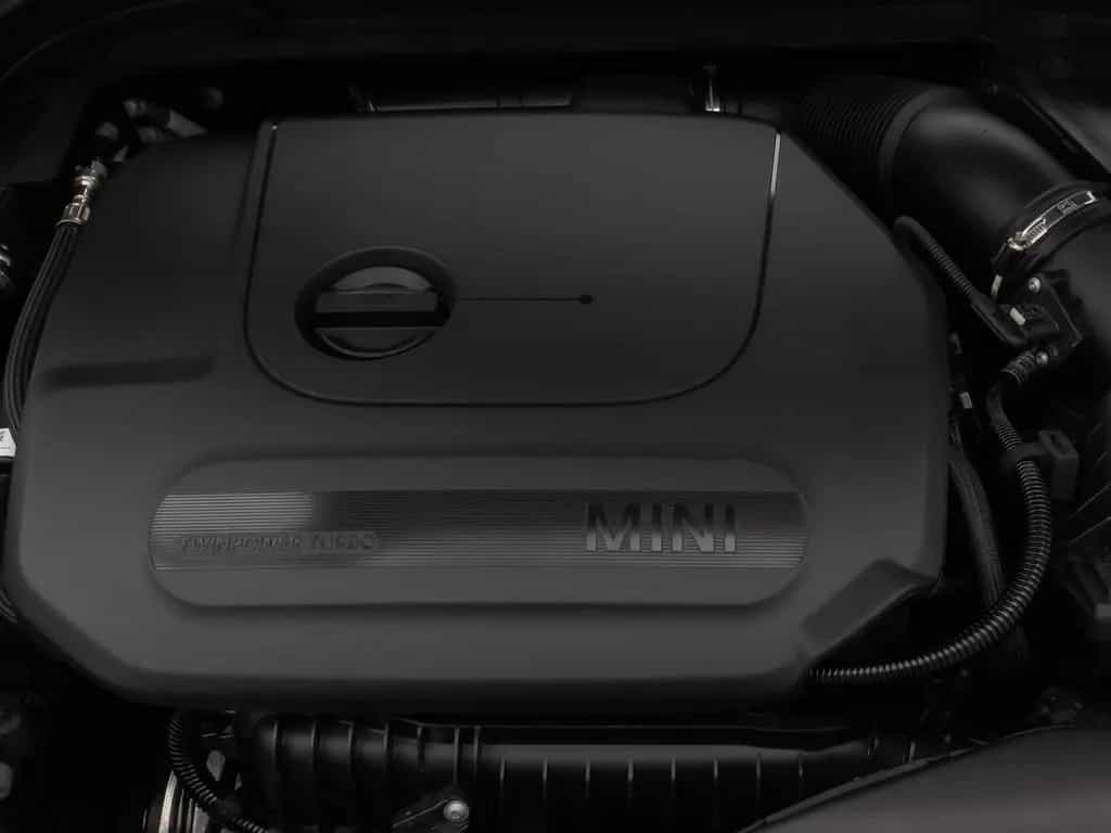 MINI Cooper Trim Kamera DAB Komfort Leder Sport LED 03/2023-photo-13