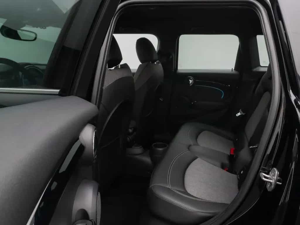 MINI Cooper Trim Kamera DAB Komfort Leder Sport LED 03/2023-photo-24