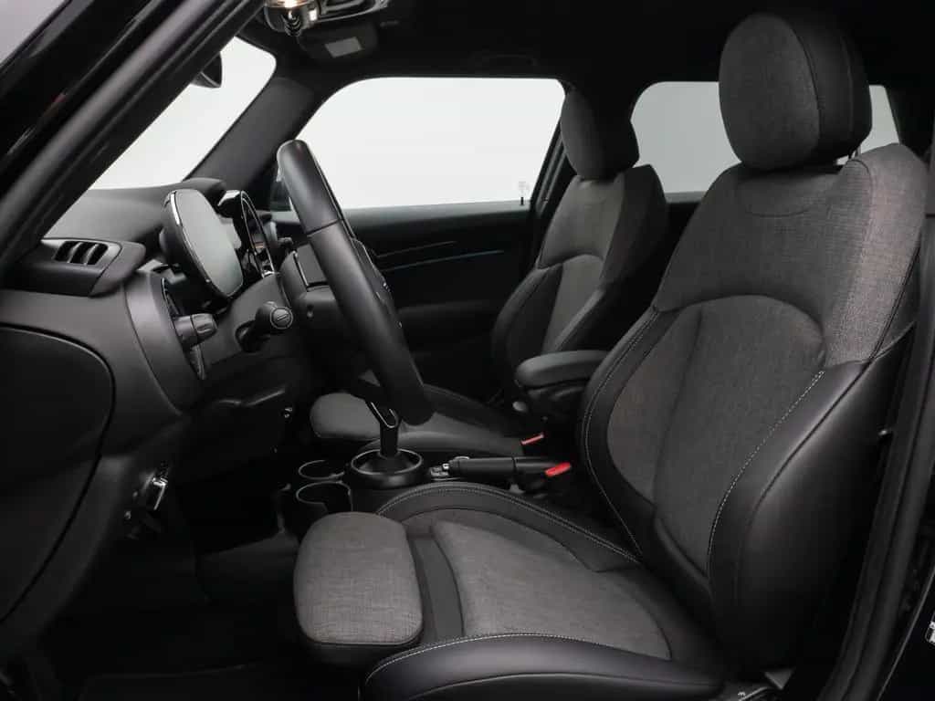 MINI Cooper Trim Kamera DAB Komfort Leder Sport LED 03/2023-photo-30