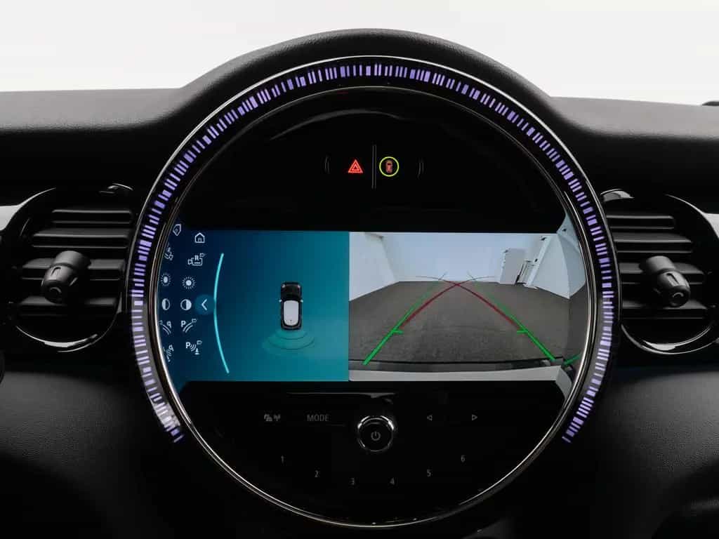 MINI Cooper Trim Kamera DAB Komfort Leder Sport LED 03/2023-photo-37