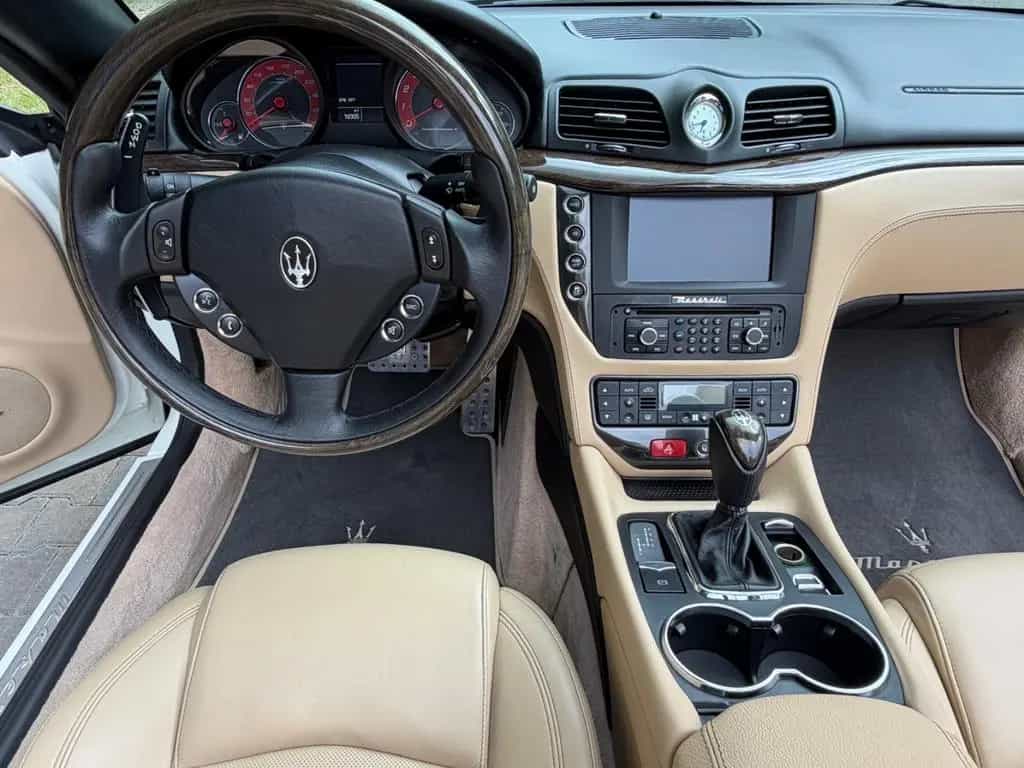 Maserati GranCabrio 4.7 V8 Automatik TOP 07/2016-photo-16