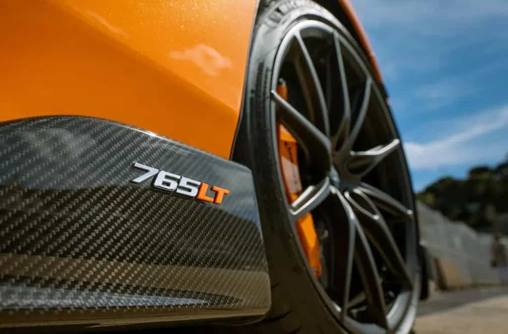 McLaren 765LT Spider - Carbon Fibre Interior/Exterior 03/2023-photo-12