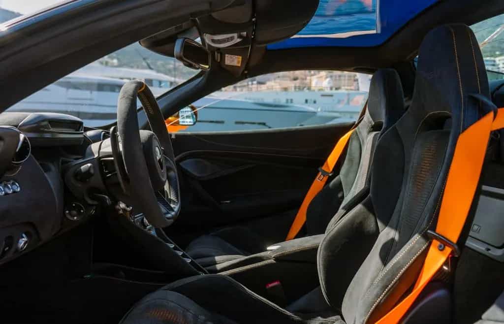 McLaren 765LT Spider - Carbon Fibre Interior/Exterior 03/2023-photo-16