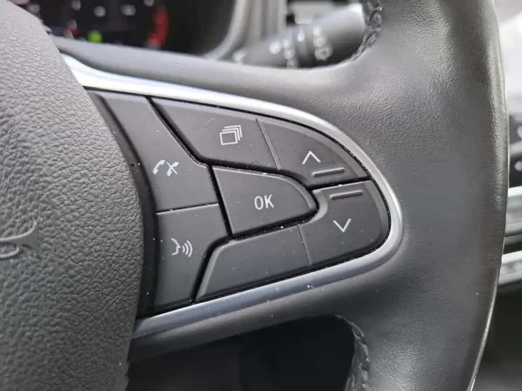 Renault Megane 5-Türer INTENS TCe 140 GPF 05/2021-photo-20