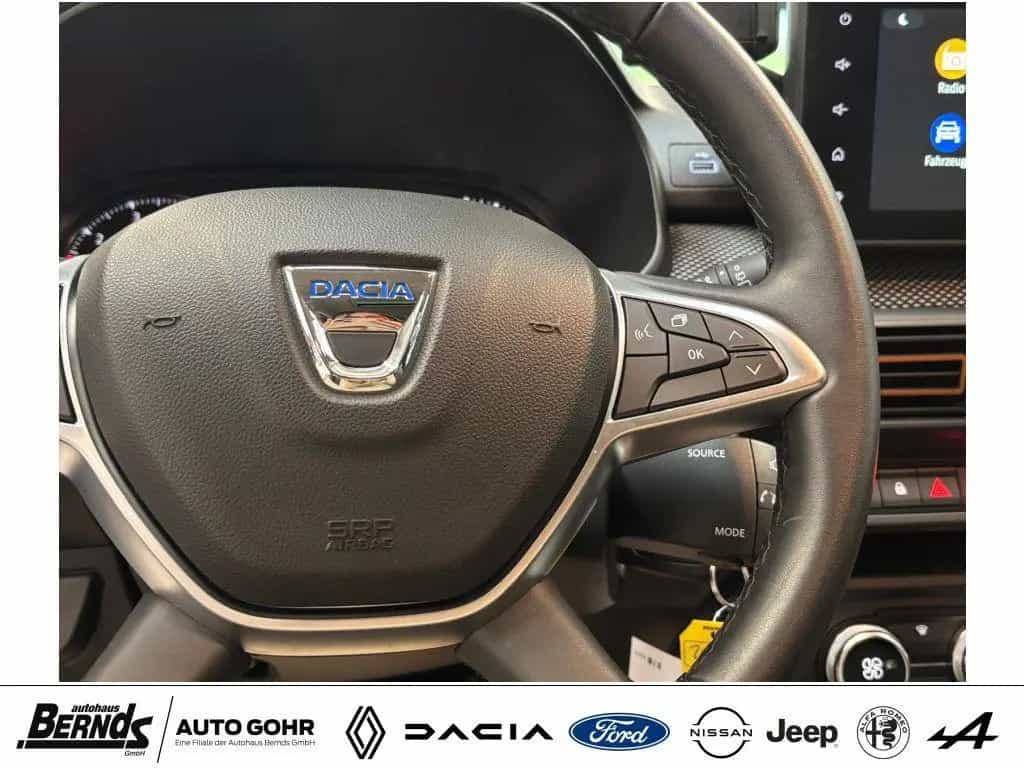 Dacia Sandero Stepway TCe 110 ULTIMATE KLIMA SHZ R-KAM 01/2023-photo-15