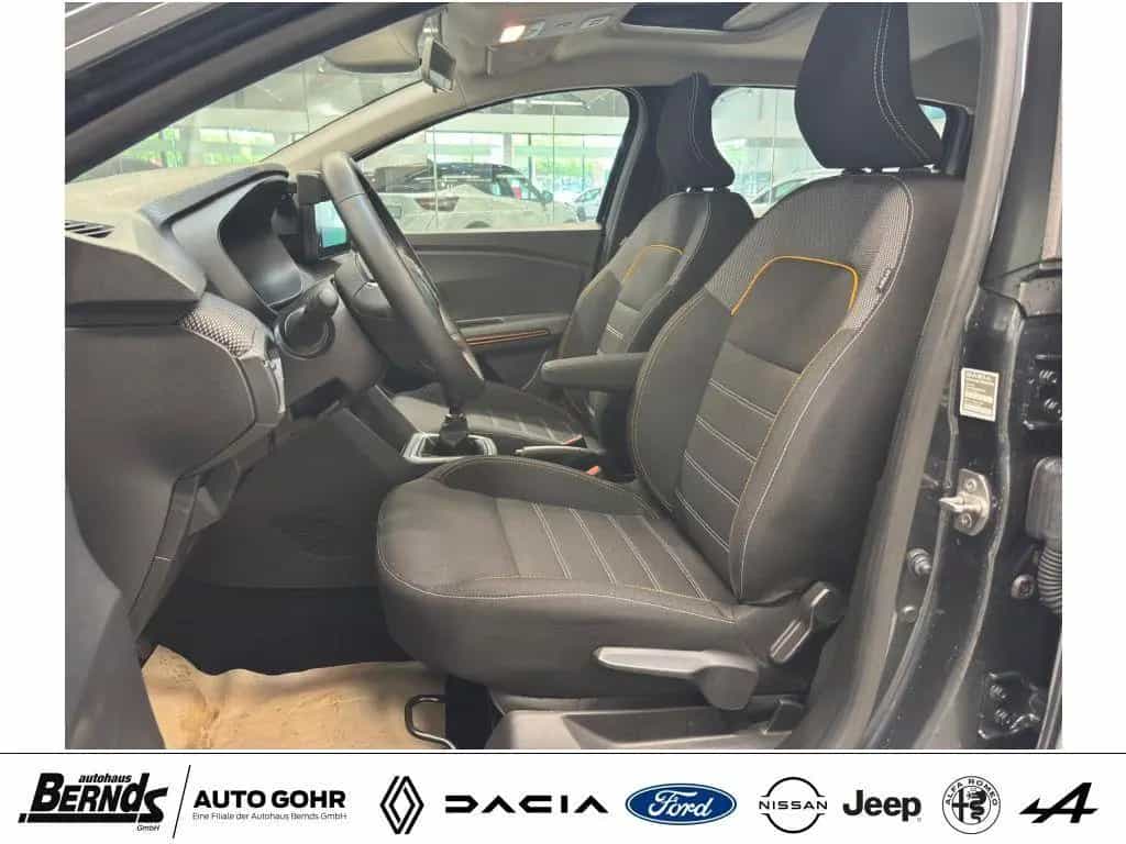 Dacia Sandero Stepway TCe 110 ULTIMATE KLIMA SHZ R-KAM 01/2023-photo-9