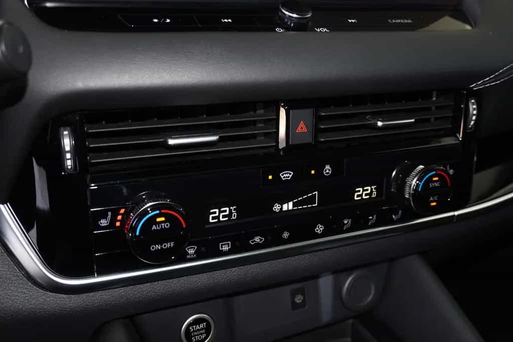 Nissan Qashqai N-Connecta Pano Automatik LED Kamera 03/2024-photo-22