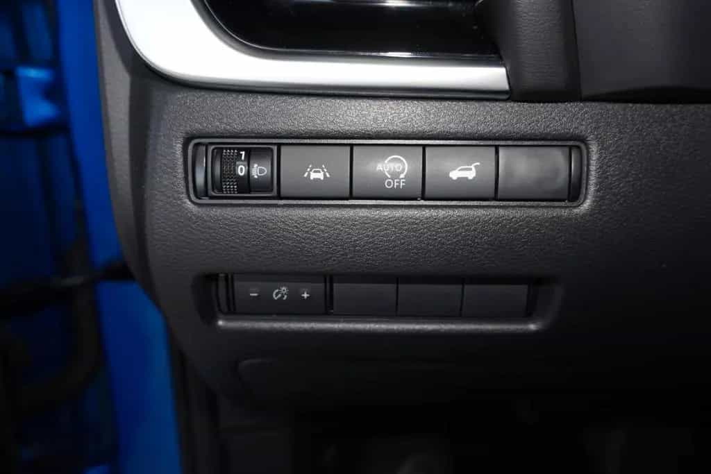 Nissan Qashqai N-Connecta Pano Automatik LED Kamera 03/2024-photo-25