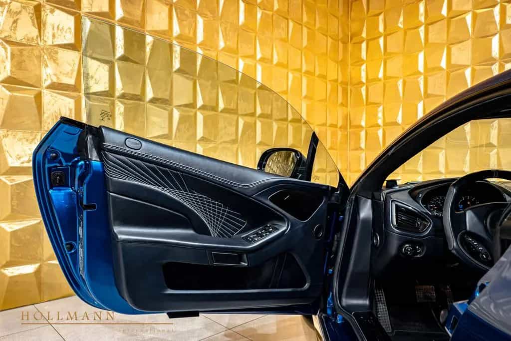 Aston Martin Vanquish S Coupe + MING BLUE + CARBON 12/2018-photo-10