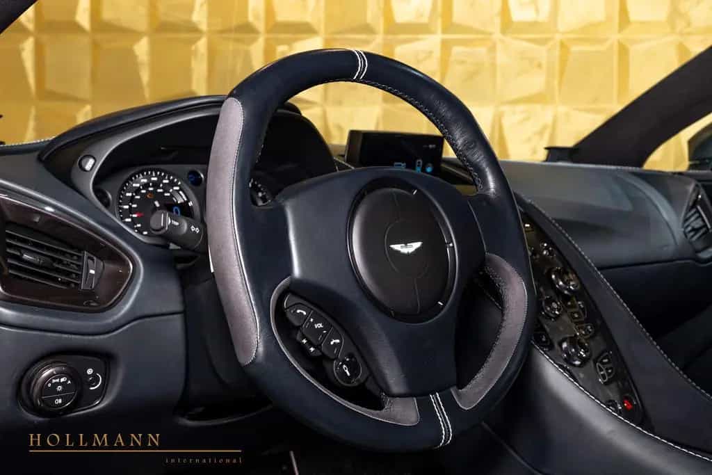 Aston Martin Vanquish S Coupe + MING BLUE + CARBON 12/2018-photo-12