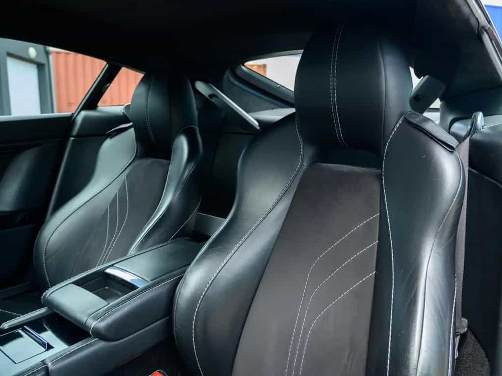 Aston Martin V8 Vantage 4.7 S | SP10 | EMBRAYAGE NEUF | CARBO 06/2015-photo-14