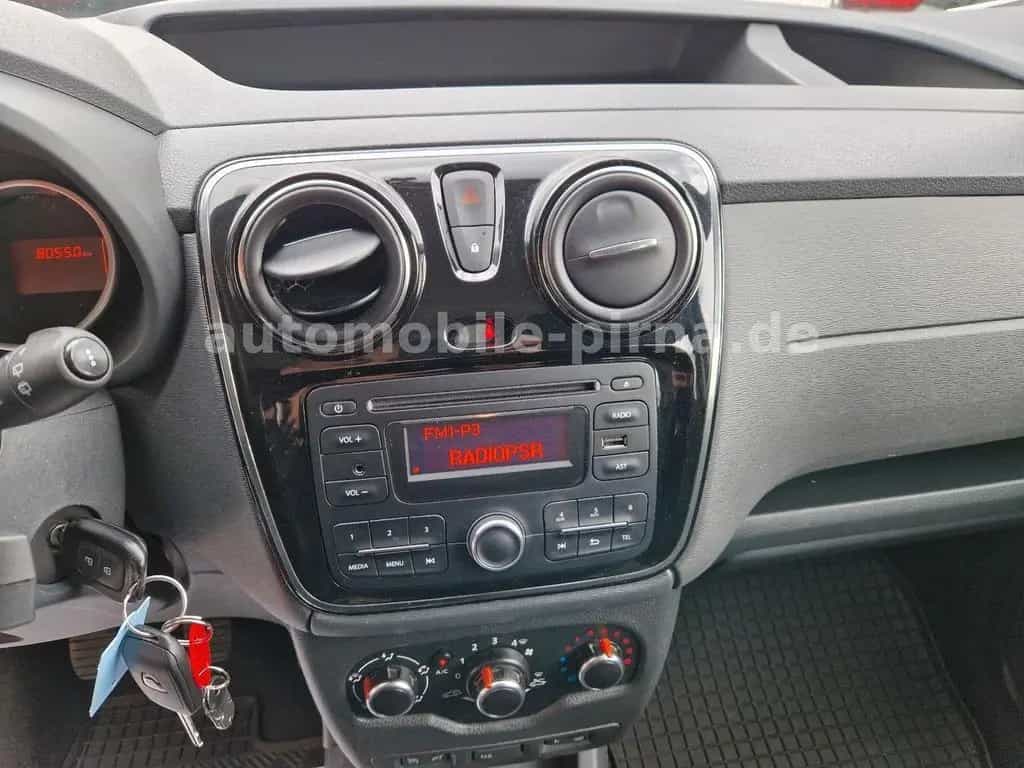 Dacia Dokker Comfort 1.6 SCe 100 KLIMA/SHZ/AHK - 1.HD! 02/2019-photo-13