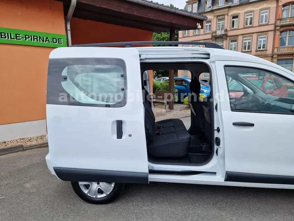 Dacia Dokker Comfort 1.6 SCe 100 KLIMA/SHZ/AHK - 1.HD! 02/2019-photo-8