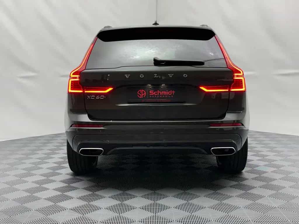 Volvo XC60 R Design AWD 360° ACC CarPlay IntelliSafe 07/2020-photo-7