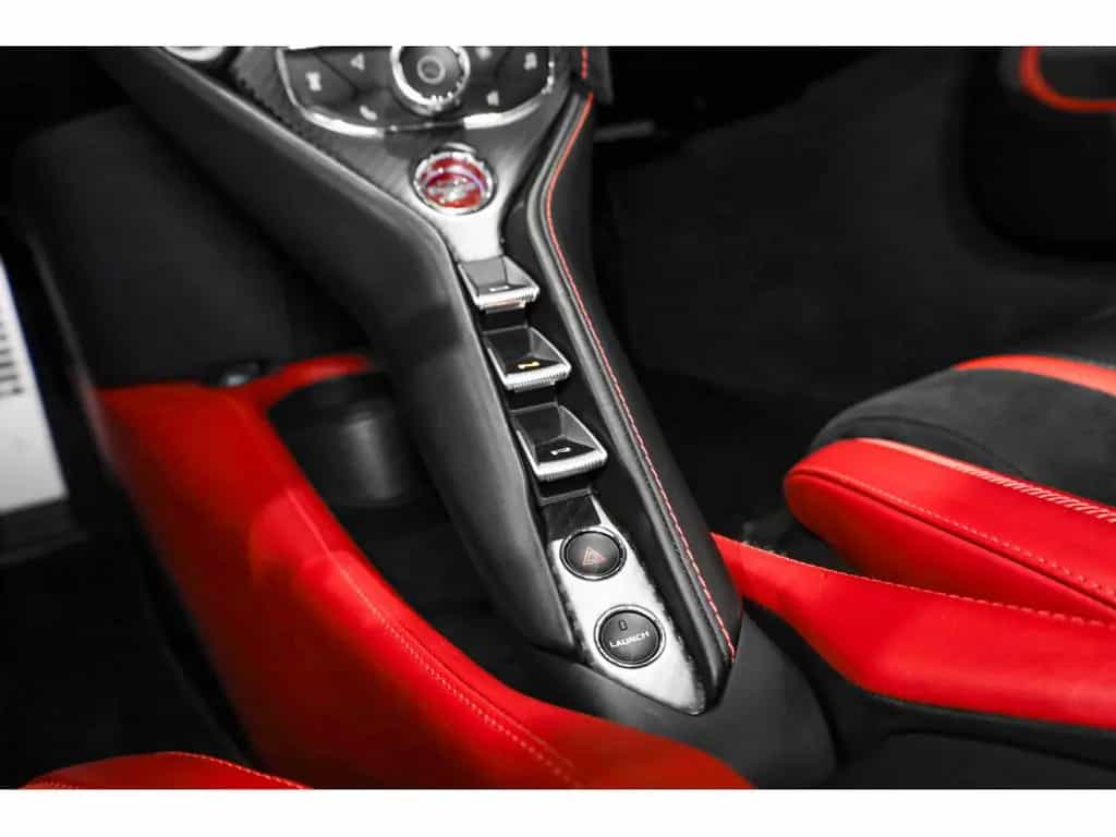 McLaren 720S PERFORMANCE COUPÉ 03/2017-photo-13