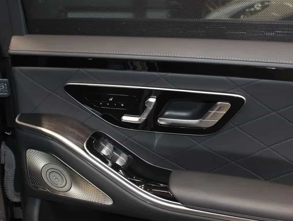 Mercedes-Benz S 500 4Matic AMG Line Pano*Burmester*HUD 07/2021-photo-12