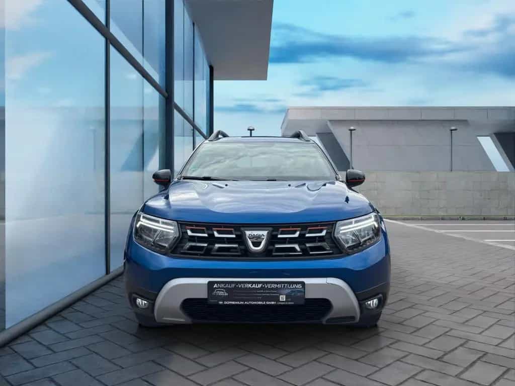 Dacia Duster II Extreme 4WD,LED,Leder,AHK,Navi 08/2022-photo-1