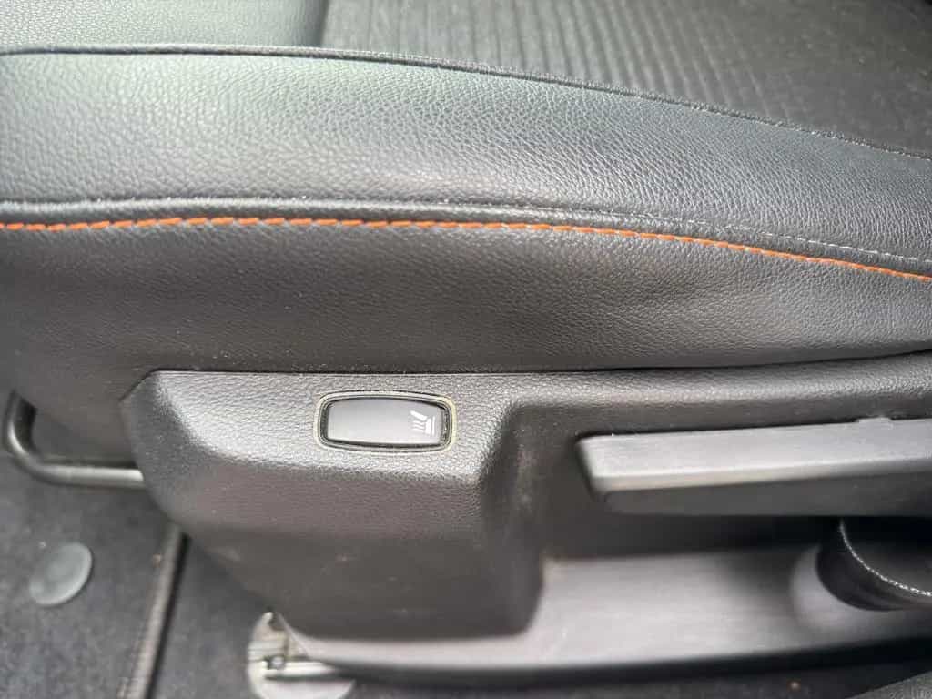 Dacia Duster II Extreme 4WD,LED,Leder,AHK,Navi 08/2022-photo-21