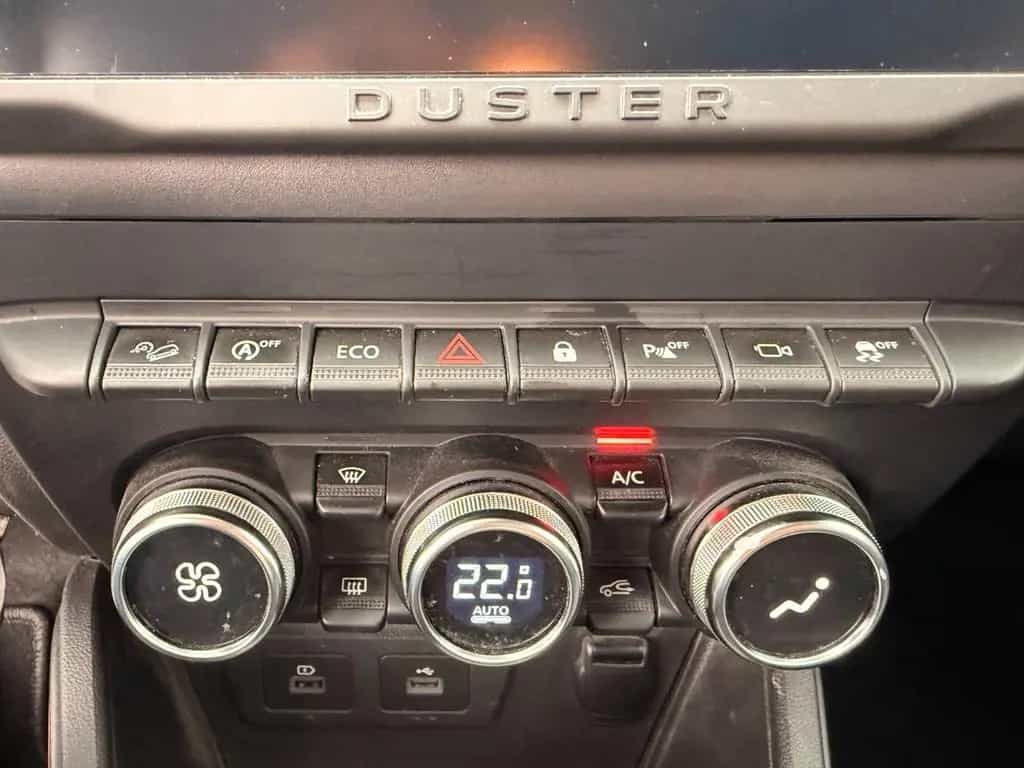 Dacia Duster II Extreme 4WD,LED,Leder,AHK,Navi 08/2022-photo-29