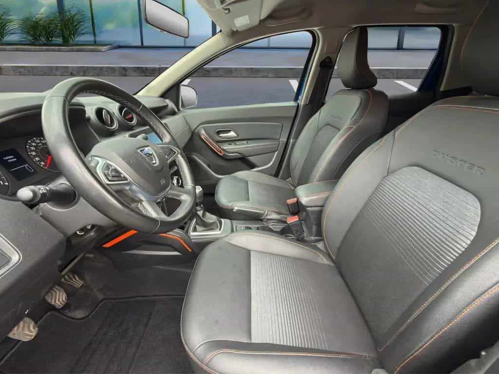 Dacia Duster II Extreme 4WD,LED,Leder,AHK,Navi 08/2022-photo-9