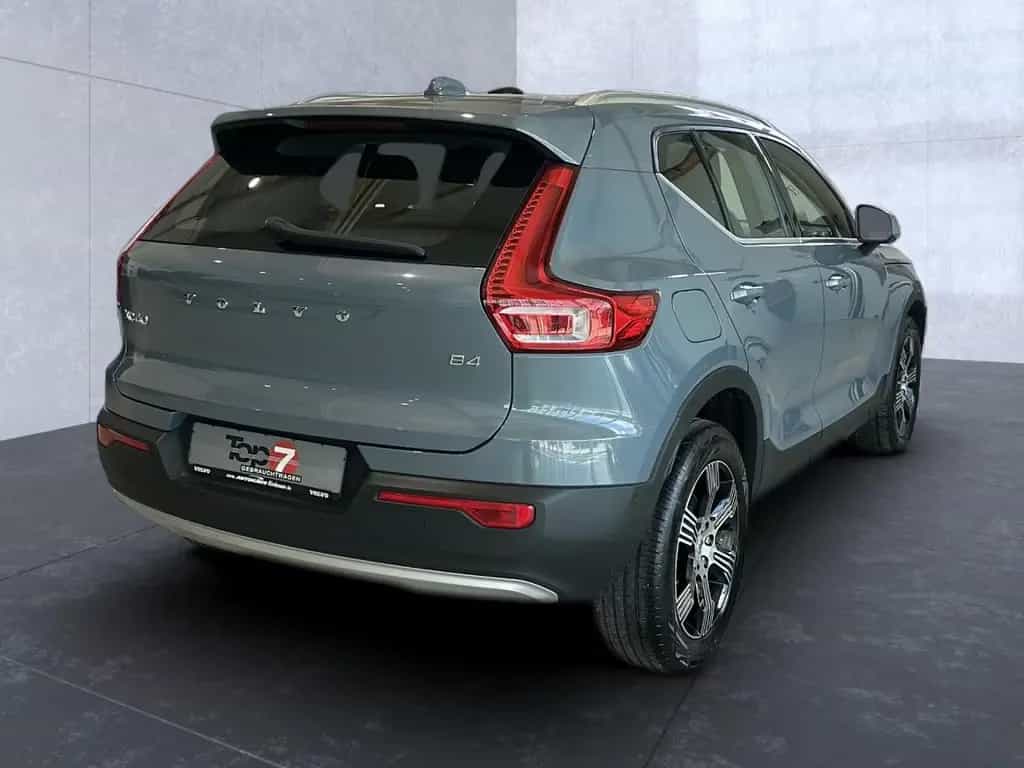 Volvo XC40 B4 (Benzin) Inscription 2WD Automatik Navi 02/2022-photo-3