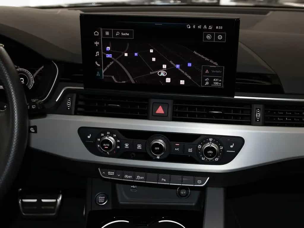 Audi A4 Avant 40 TFSI S line competition AHK virtCo 03/2023-photo-17