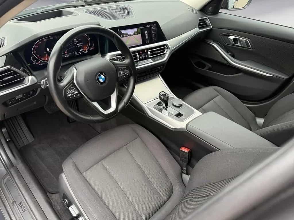 BMW 330 i xDrive Touring Luxury Line Laserlicht Head- 03/2020-photo-7