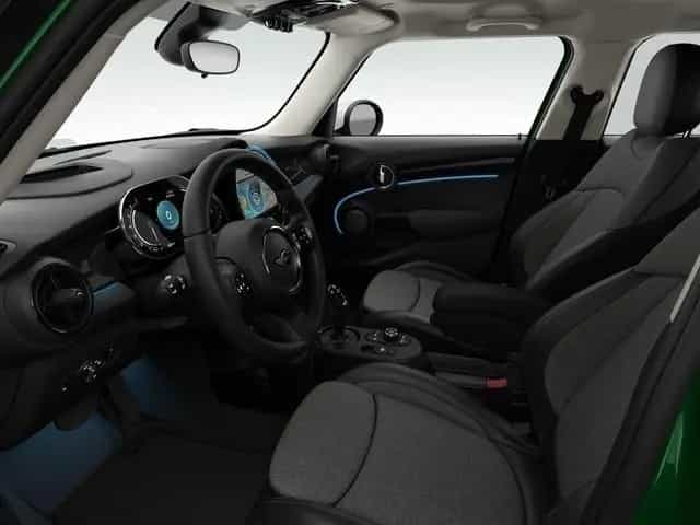 MINI Cooper S Classic Trim Steptronic Navi Aktive Ges 03/2021-photo-2