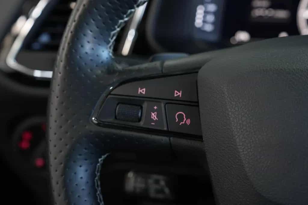 Seat Leon ST Cupra 300 4Drive *AUT*NAV*LED*SHZ*KEYLEE 12/2020-photo-34