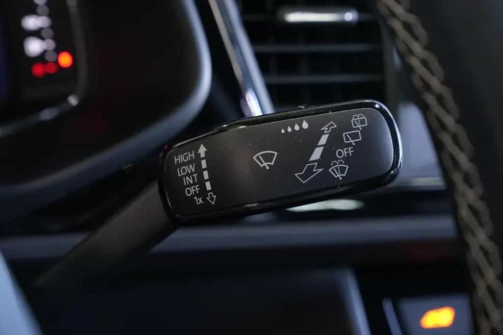 Seat Leon ST Cupra 300 4Drive *AUT*NAV*LED*SHZ*KEYLEE 12/2020-photo-37