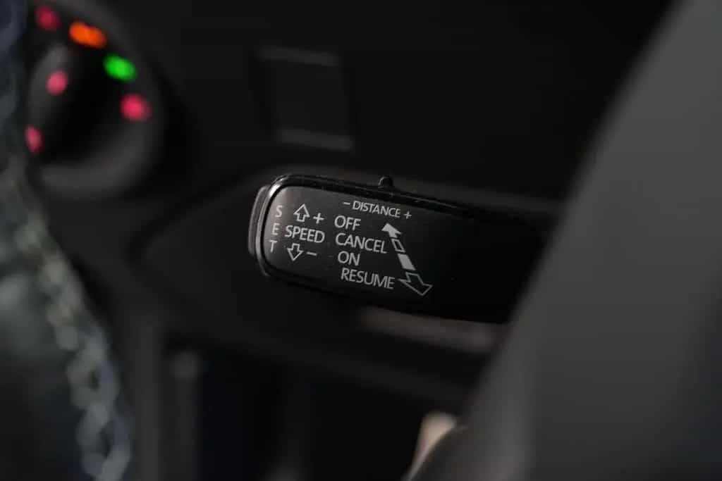 Seat Leon ST Cupra 300 4Drive *AUT*NAV*LED*SHZ*KEYLEE 12/2020-photo-39