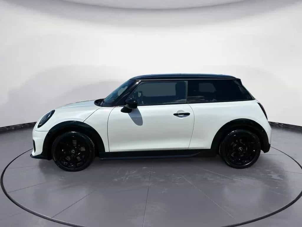 MINI John Cooper Works COOPER S John Cooper Works Tr Steptronic EDC Nav 11/2025-photo-2