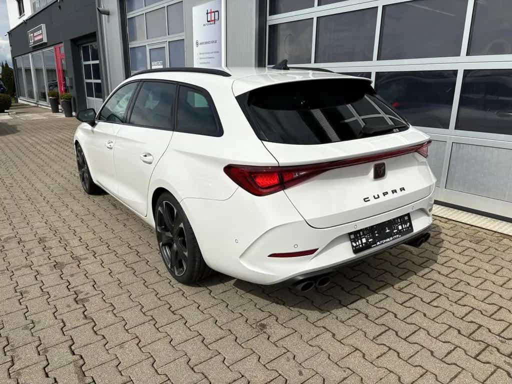Cupra Leon ST 2.0 TSI VZ R.Kamera Navi Keyless ACC LED 01/2024-photo-1
