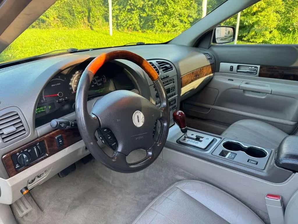 Lincoln LS guter Zustand Tüv Neu V8 02/2004-photo-7