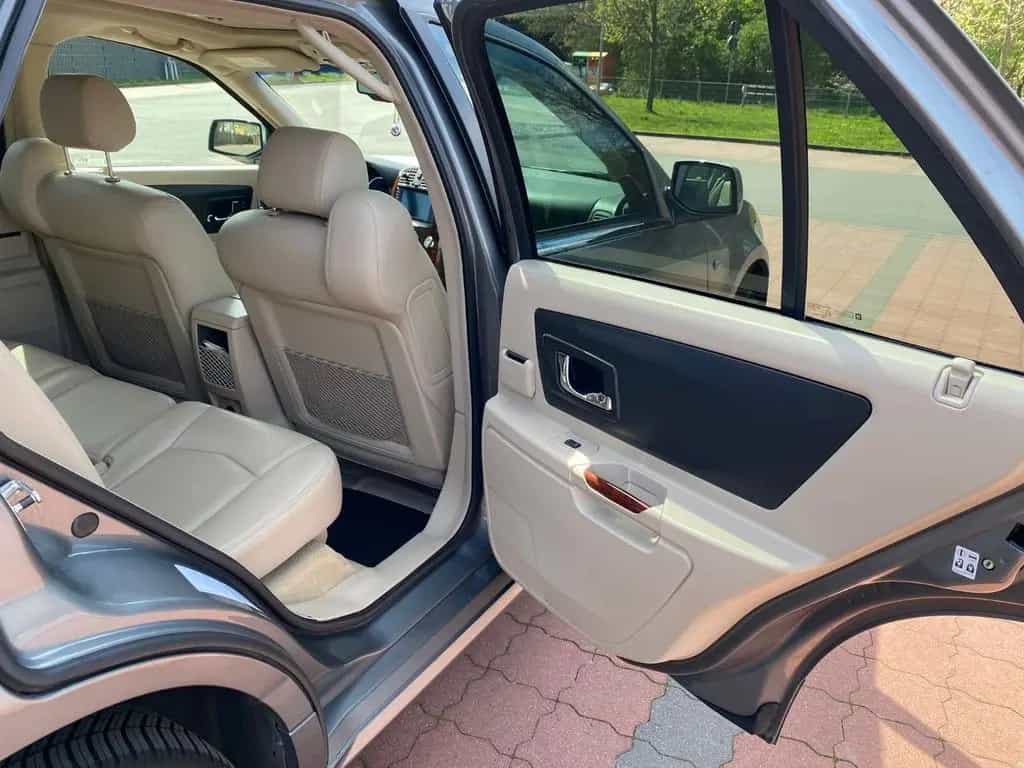Cadillac SRX 3.6 V6 4WD Sport Luxury Autom. Sport Luxury 02/2007-photo-4