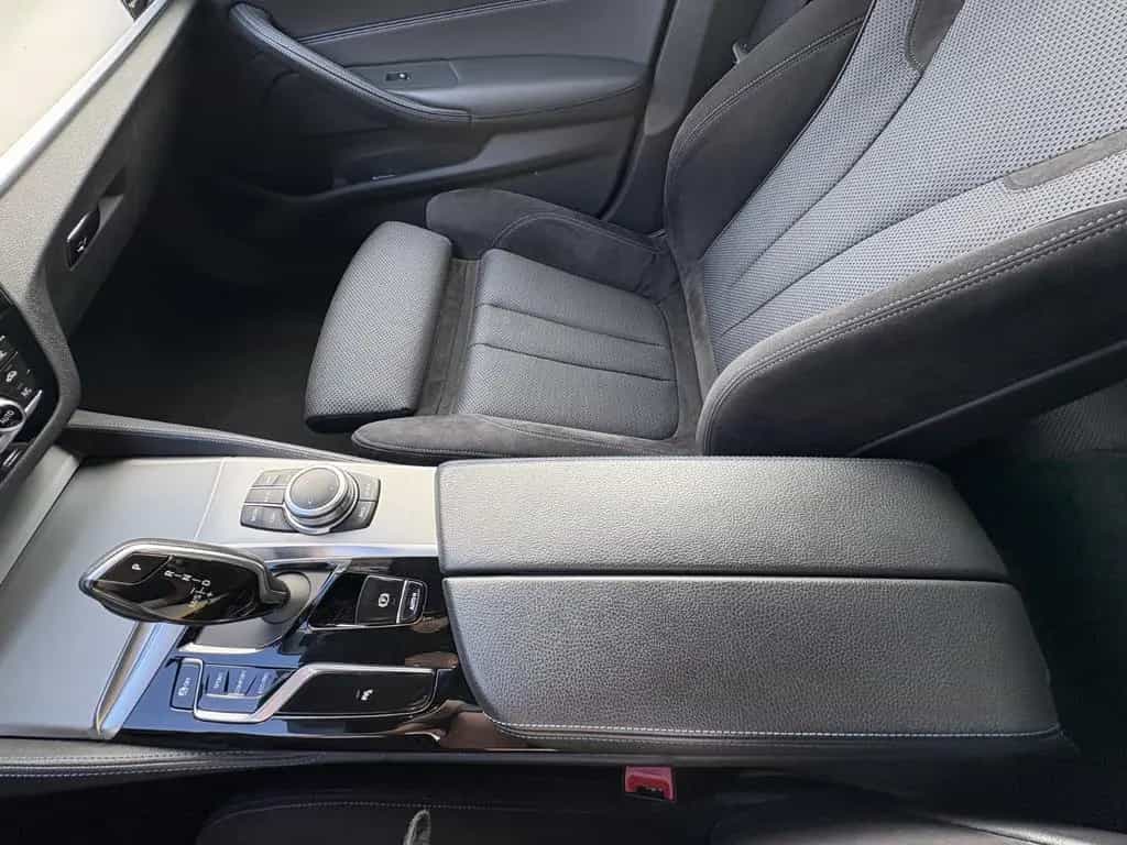 BMW 520 d xDrive Touring A Facelift! 10/2020-photo-10