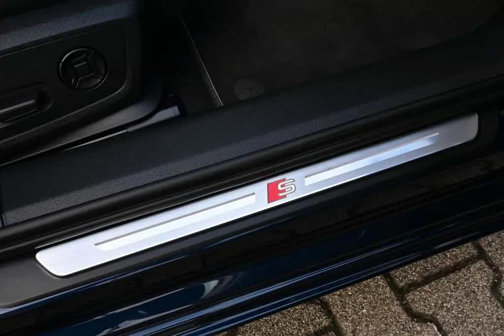 Audi A6 Lim. 40 TDI quattro sport B&O LED Kamera 360 05/2020-photo-25