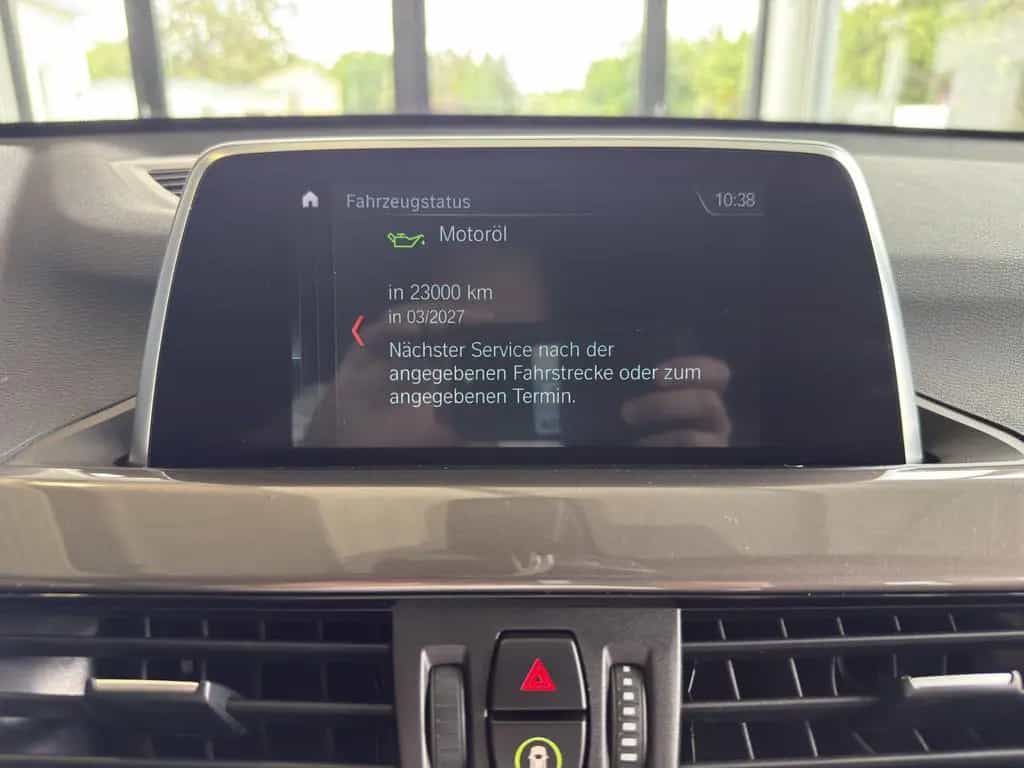 BMW X1 xDrive 20i xLine AHK*LED*RFK*LEDER*TEMPO 04/2018-photo-20