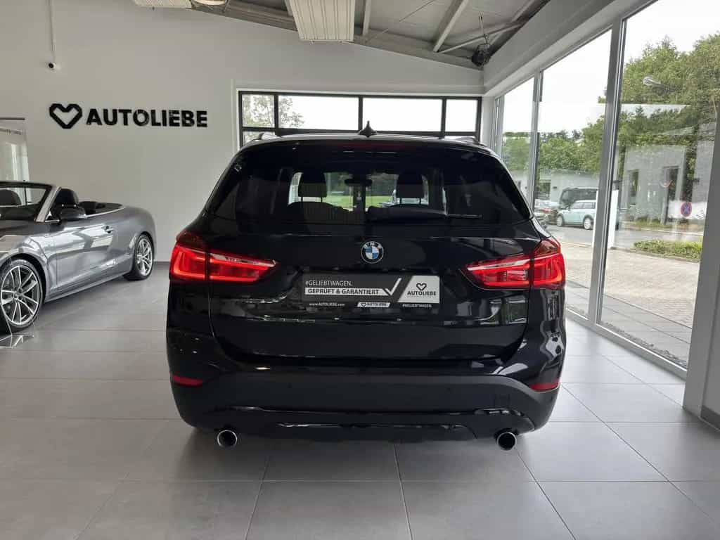 BMW X1 xDrive 20i xLine AHK*LED*RFK*LEDER*TEMPO 04/2018-photo-5