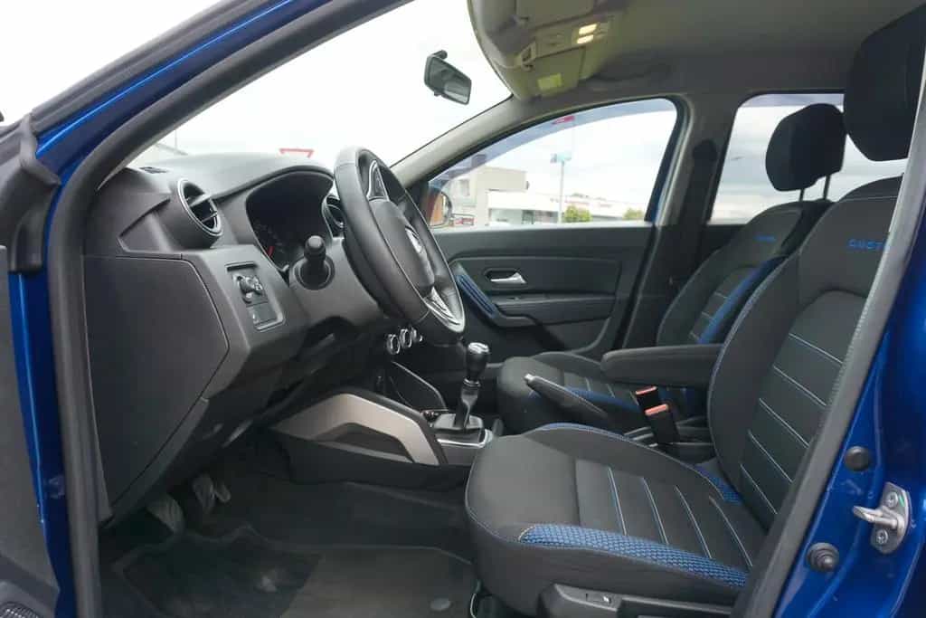 Dacia Duster II Prestige*TEMPOMAT*KAMERA*PDC*AHK*USB ! 03/2020-photo-14